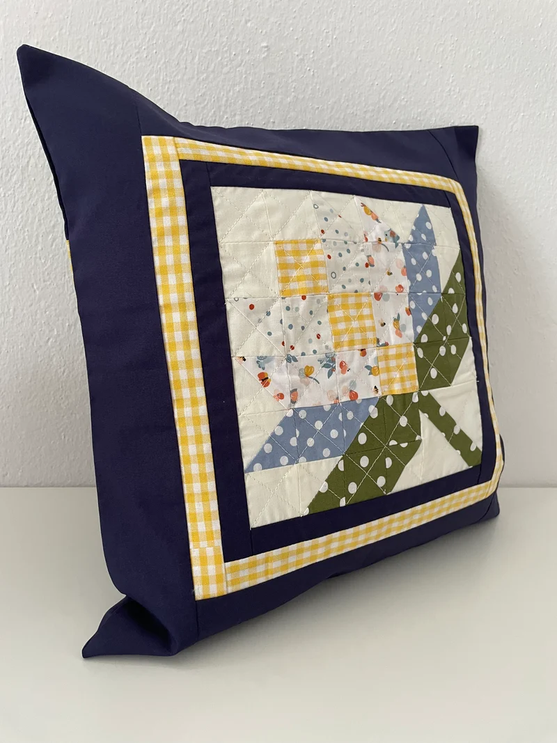 Patchwork Kissenhülle, Landhausstil Kissenbezug, blau/grün/gelb 40x40cm
