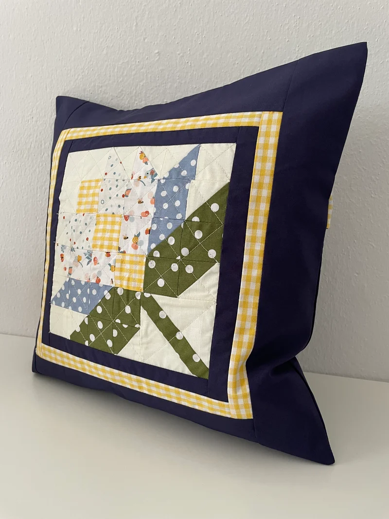 Patchwork Kissenhülle, Landhausstil Kissenbezug, blau/grün/gelb 40x40cm