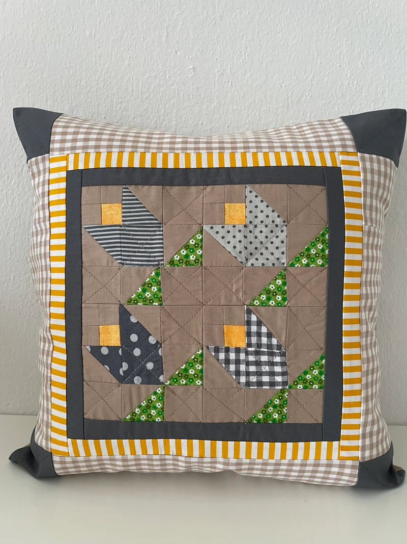 Patchwork Kissenhülle, Landhausstil Kissenbezug, braun/gelb/grün/beige/grau 40x40cm