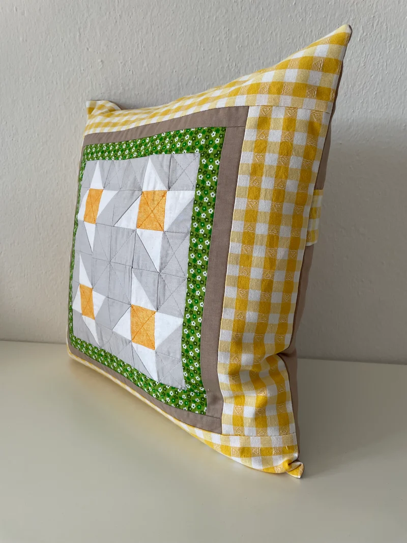 Patchwork Kissenhülle, Landhausstil Kissenbezug, grau/gelb/grün/beige 40x40cm