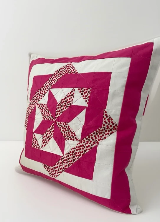 Patchwork Kissenhülle, Landhausstil Kissenbezug, pink/weiß 40x40cm
