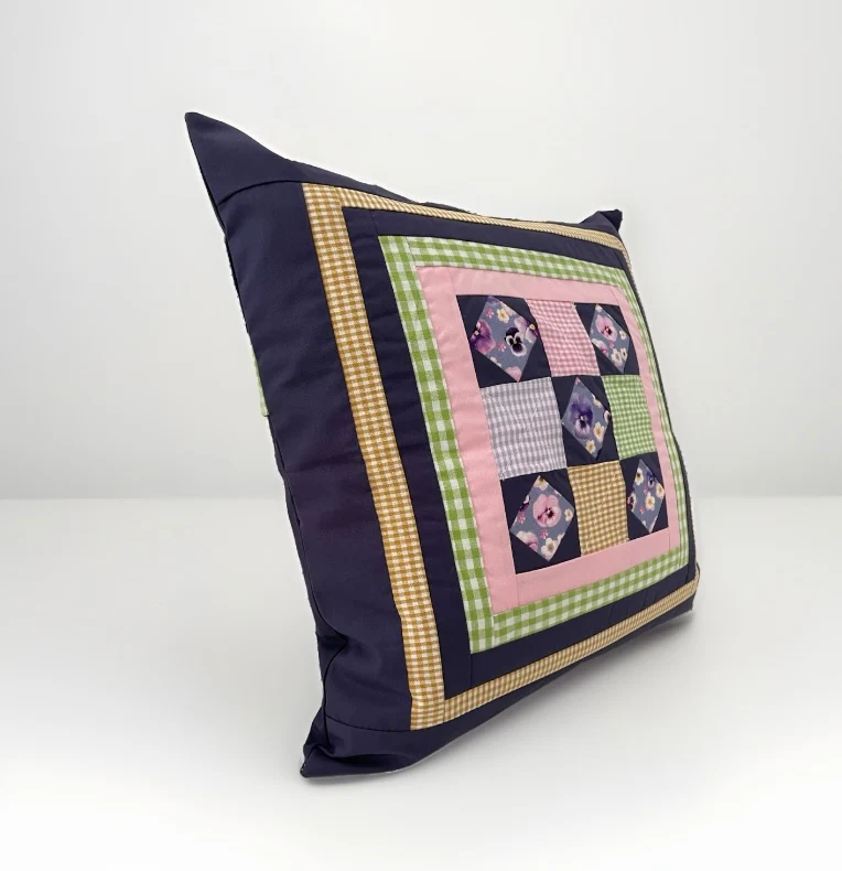 Patchwork Kissenhülle, Landhausstil Kissenbezug, blau/bunt 40x40cm