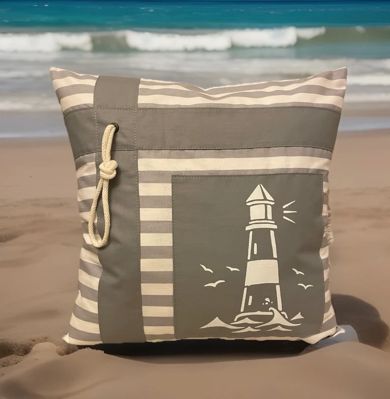 Maritime Kissenhülle, Kissenbezug in Landhausstil * Leuchtturm * grau/weiß