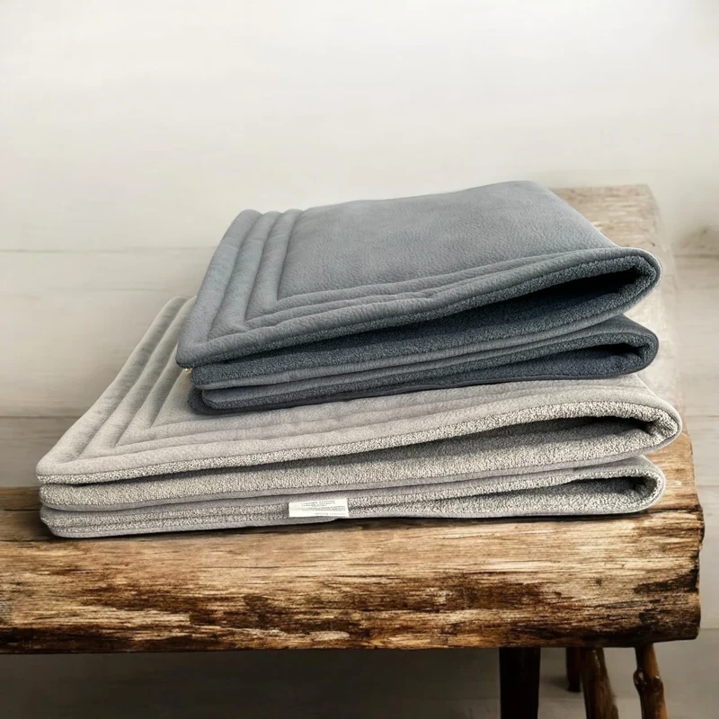 In- und Outdoor Hundedecke Neo | Cozy Terry Fusion