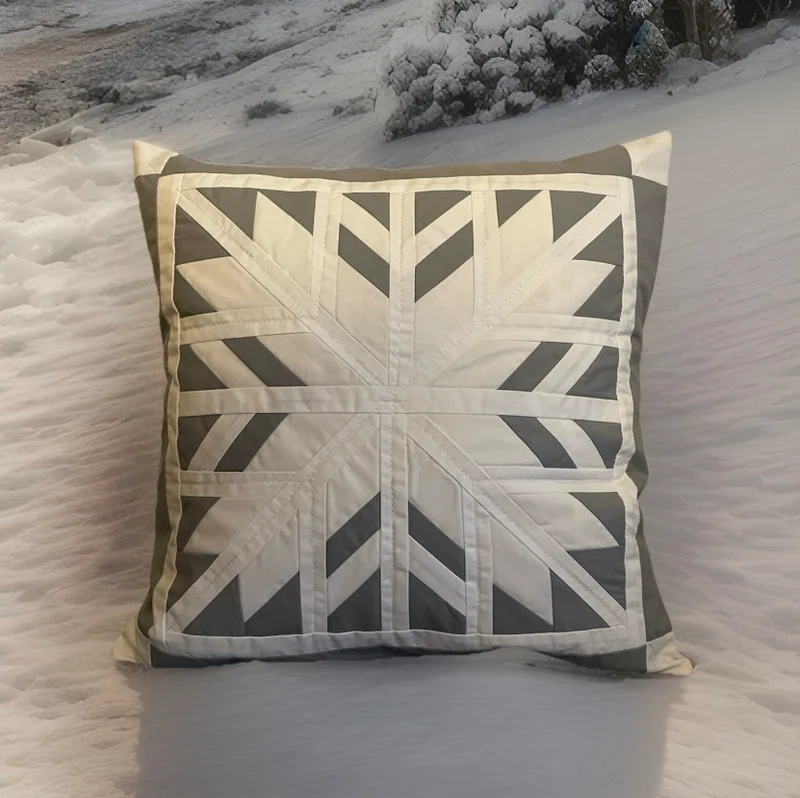 Patchwork Kissenhülle, Landhausstil Kissenbezug, grau/weiß 40x40cm