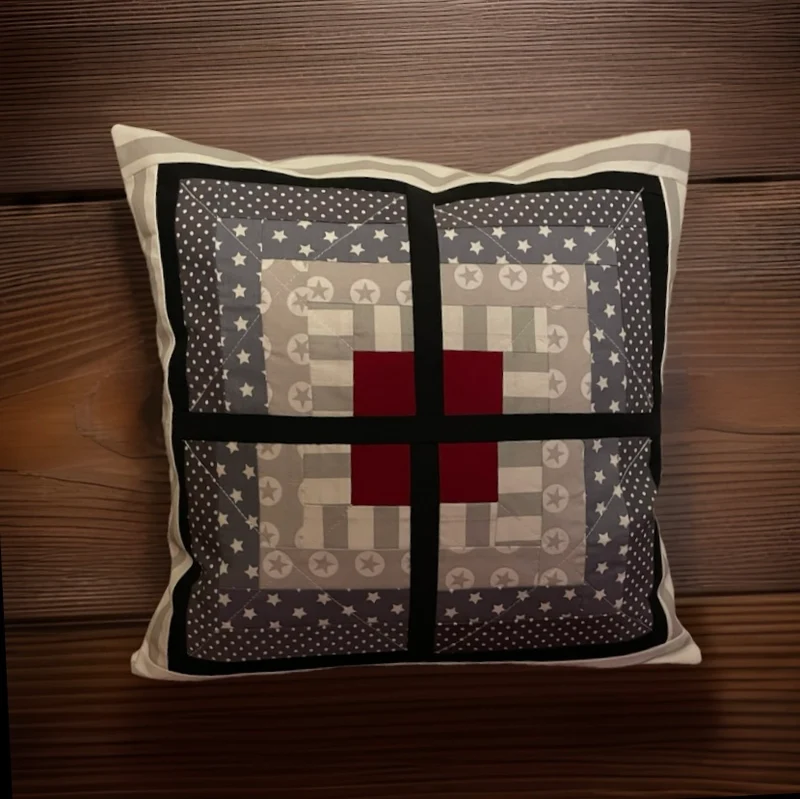 Patchwork Kissenhülle, Landhausstil Kissenbezug, grau/ rot/ weiß 40x40cm