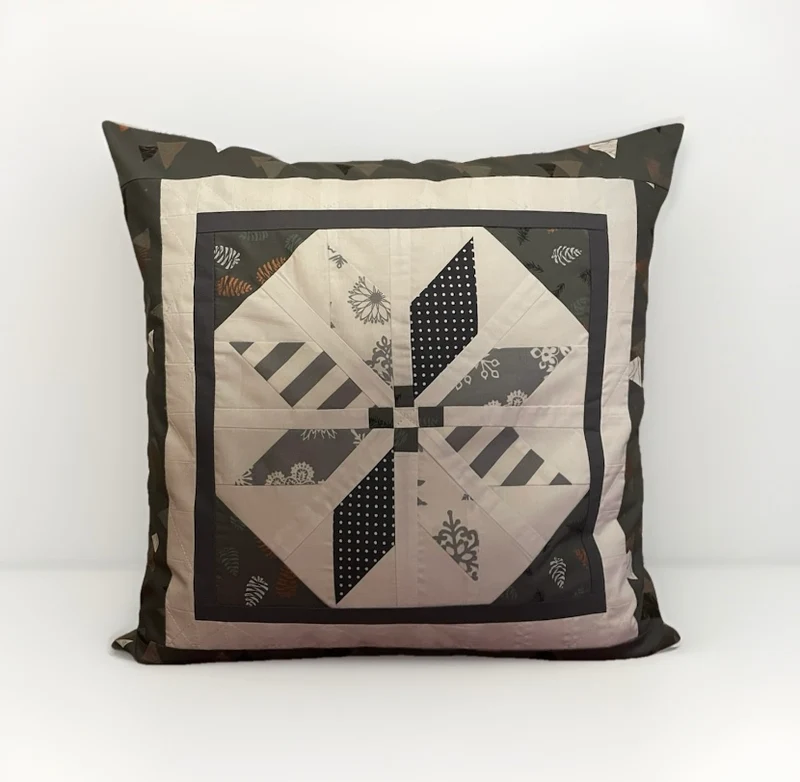 Patchwork Kissenhülle, Landhausstil Kissenbezug, grau/weiß/grün 50x50cm