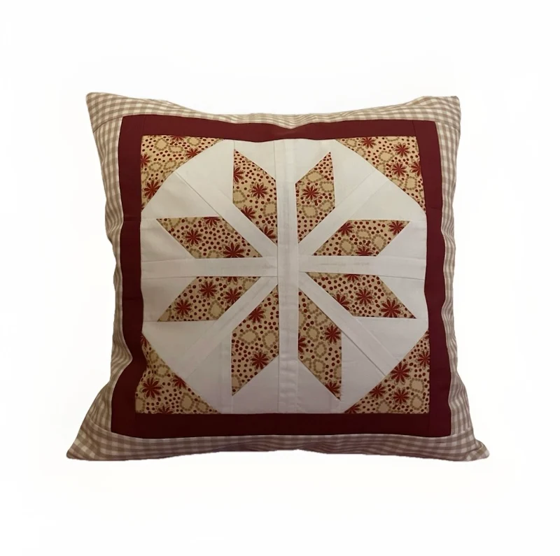Patchwork Kissenhülle, Landhausstil Kissenbezug, beige /rot/ weiß 40x40cm
