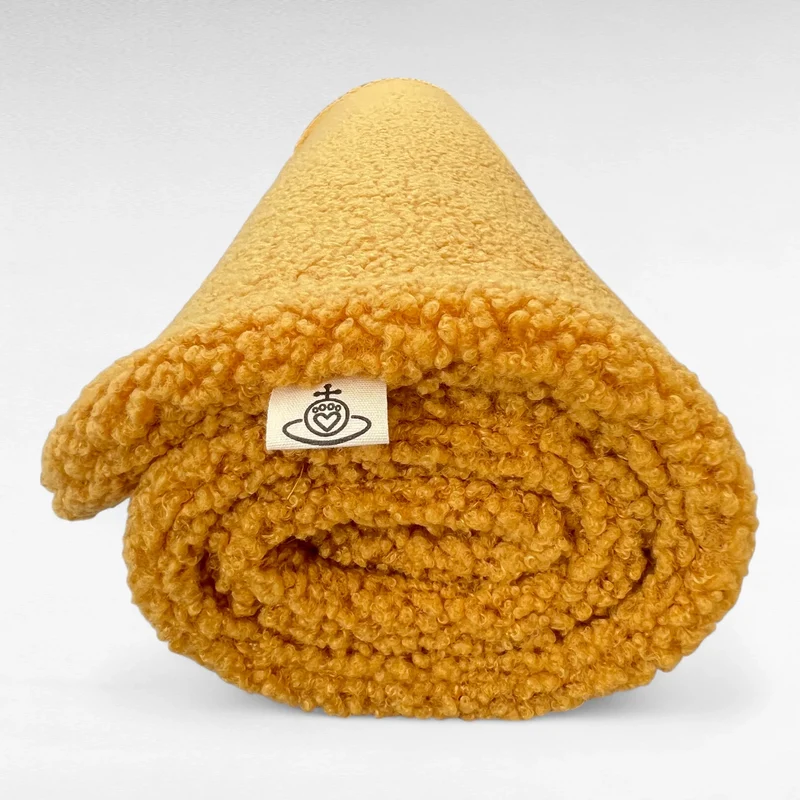 Hundedecke Hina | Cuddly Teddy | Safran