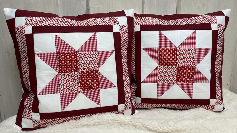 Patchwork Kissenhülle, Landhausstil Kissenbezug, rot/weiß 40x40cm.