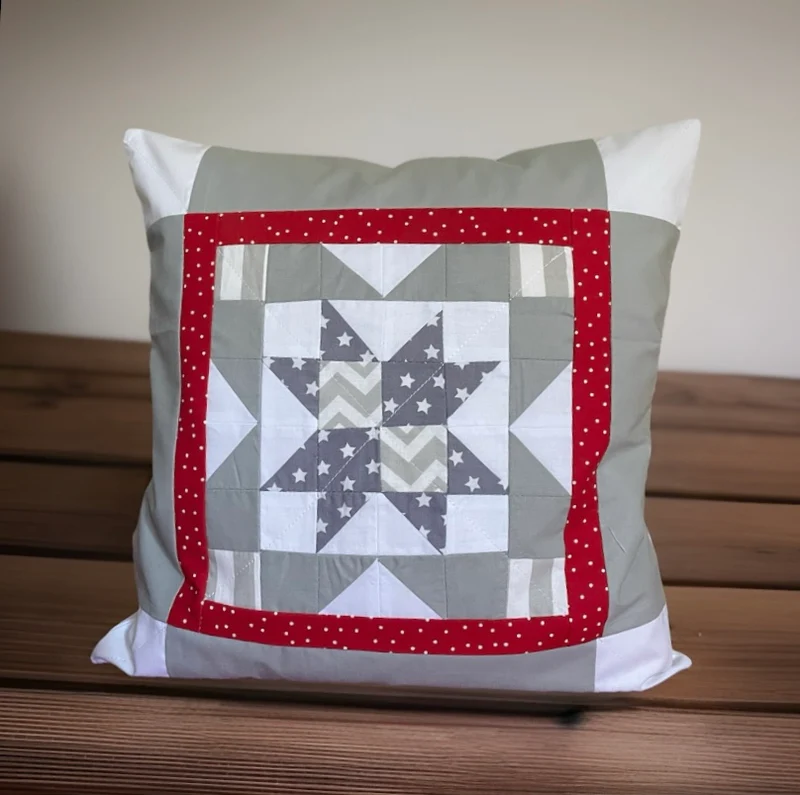 Patchwork Kissenhülle, Landhausstil Kissenbezug, rot/grau/weiß 40x40cm