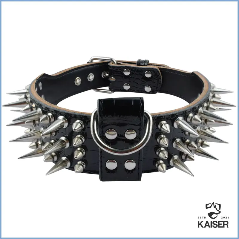 Breites Leder Hundehalsband mit Stacheln