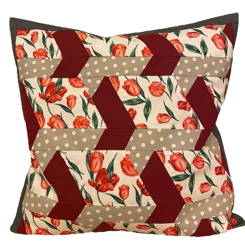 Patchwork Kissenhülle in 3D Optik, Landhausstil Kissenbezug, rot/weiß/anthrazit 40x40cm