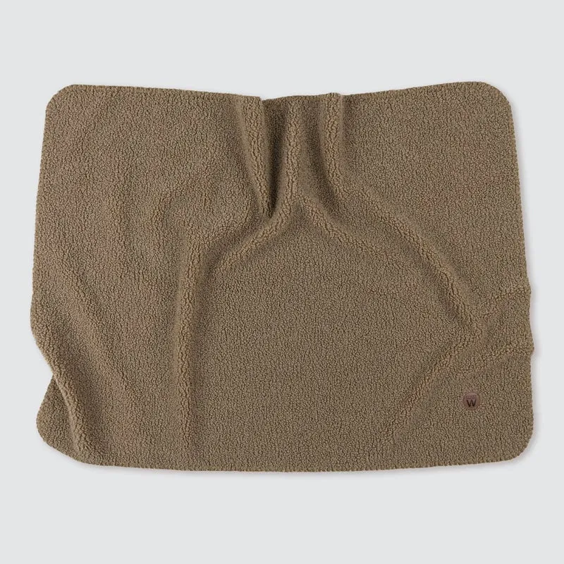 Hundedecke Plush Taupe C7 x Woofstuff