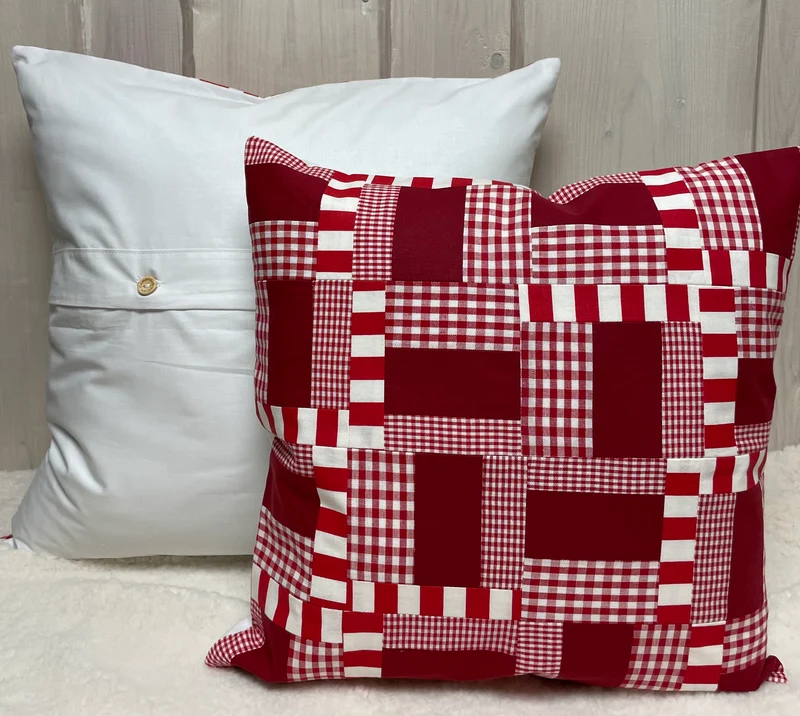 Patchwork Kissenhülle, Landhausstil Kissenbezug, rot/weiß 40x40cm.