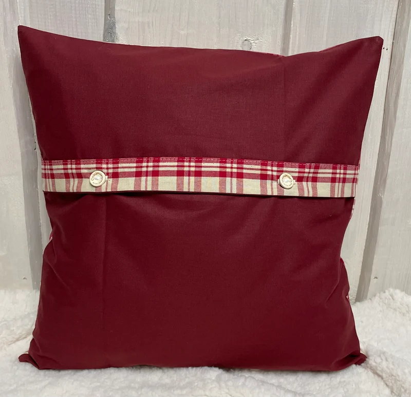 Patchwork Kissenhülle, Landhausstil Kissenbezug, rot/creme 40x40cm.