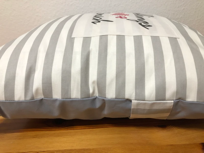 Landhausstil Kissenhülle * Kissenbezug * grau/weiß gestreiftes Dekokissen * Lieblings Mensch *