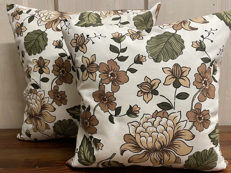 Landhausstil Kissenhülle * Kissenbezug * Dekokissen * Blumen beige/grün