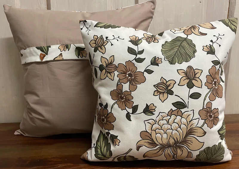 Landhausstil Kissenhülle * Kissenbezug * Dekokissen * Blumen beige/grün