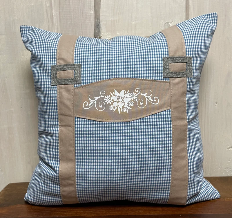 Landhausstil Kissenhülle, Kissenbezug, blau/weiß/beige kariertes Dekokissen * Hosenträger *