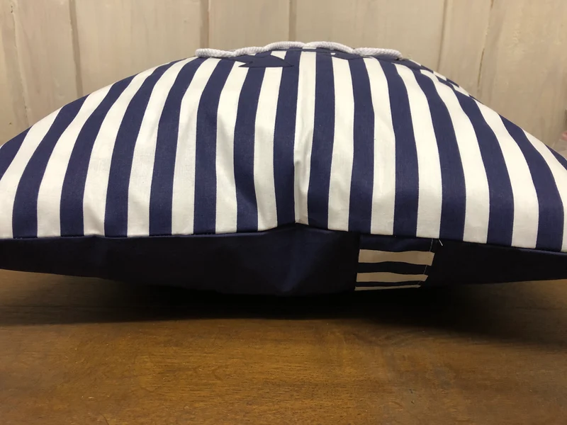 1x Maritime Kissenhülle, Landhausstil Kissenbezug, Anker blau/weiß gestreift