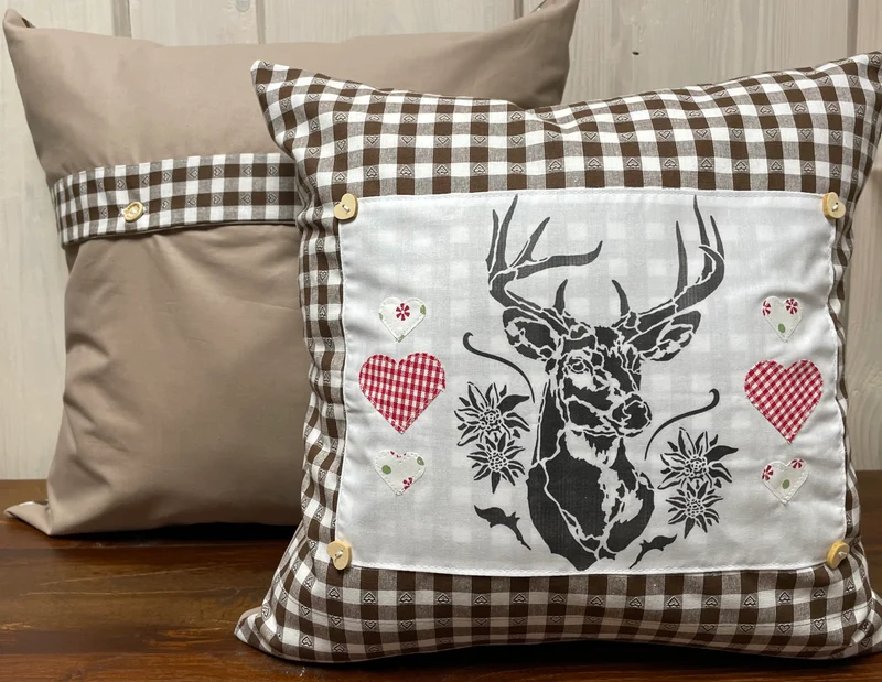 Landhausstil Kissenhülle, Kissenbezug, braun/weiß kariertes Dekokissen * Hirsch *