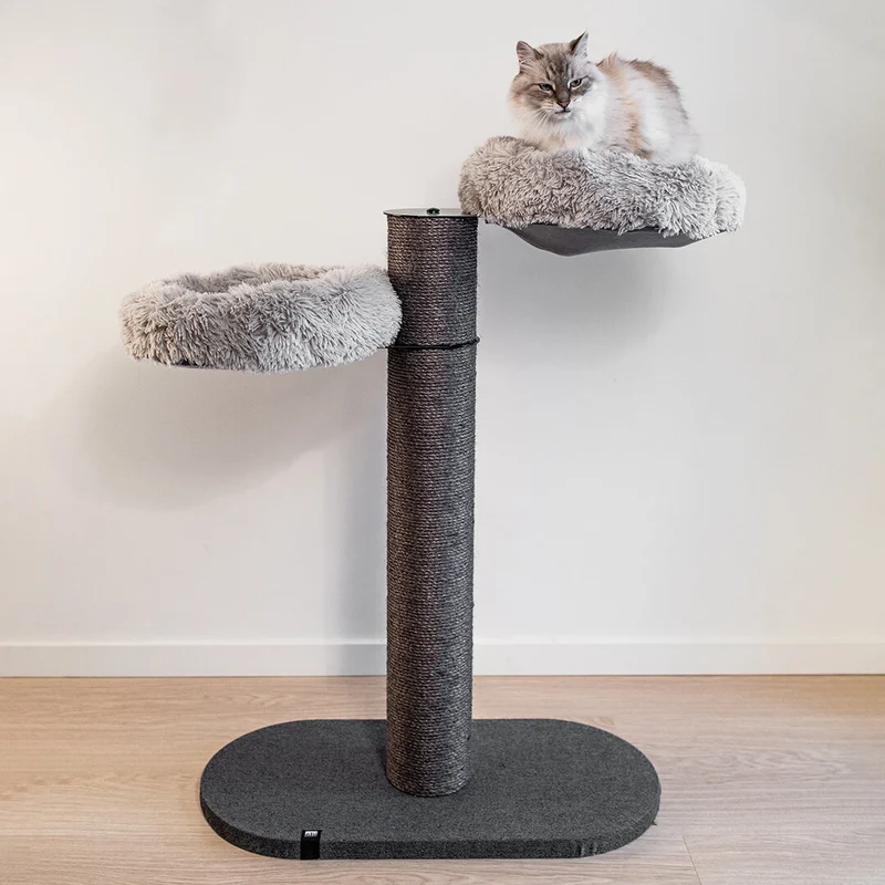 Kratzbaum Skye mit 2 Kissen
