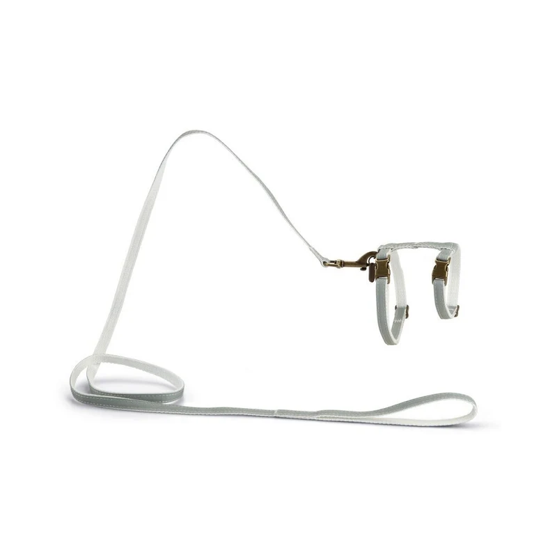 Designed by Lotte Nylongeschirr Virante