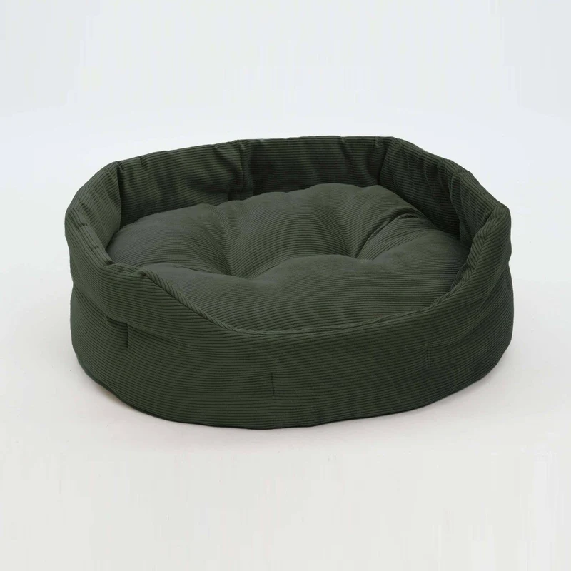 Hundekörbchen Chelsea Cord forest green von DOGS in the CITY®