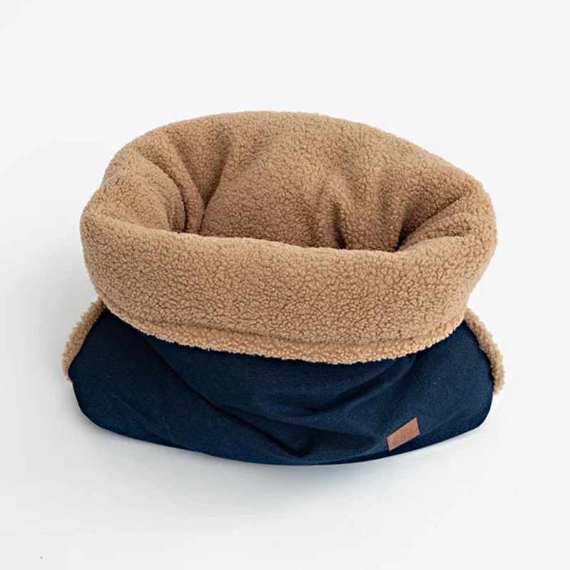 Pet & Co. Kuschelsack / Snuggle Bed Denim (Teddy Fur)