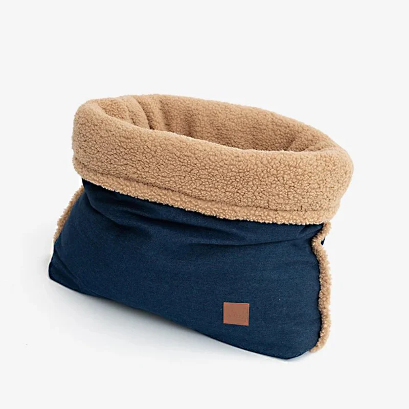 Pet & Co. Kuschelsack / Snuggle Bed Denim (Teddy Fur)