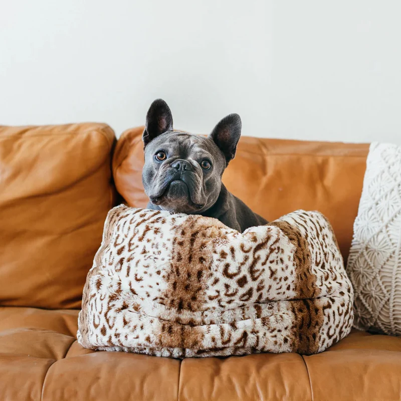 P.L.A.Y. Snuggle Bed - Kuschelsack / Hundebett Leopard Nature