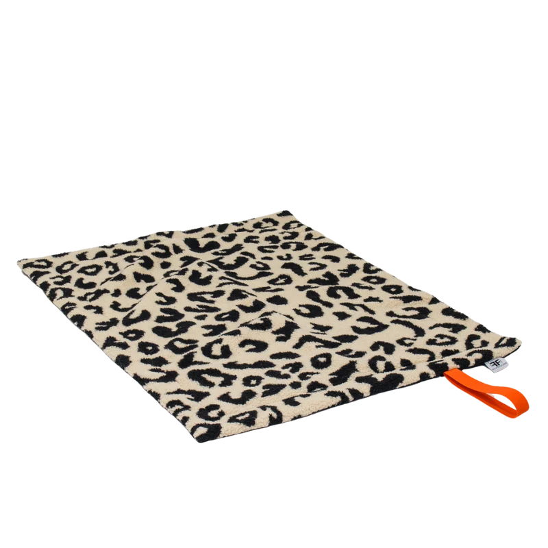 Cozyroll Leo Schwarz