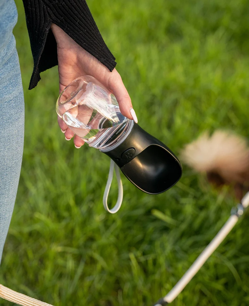 Wasserflasche für unterwegs