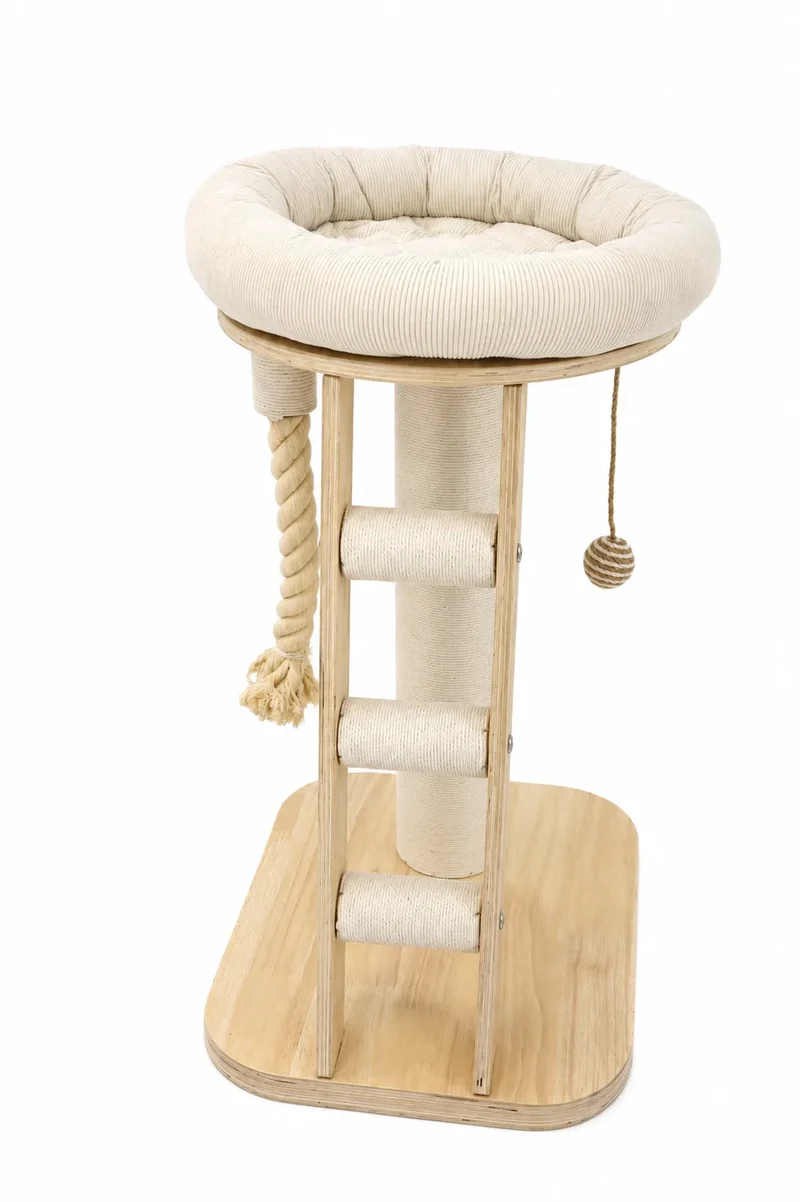 Kunert kleiner Kratzbaum beige mit Plattform, Spielzeug und Leiter - 72x39,5x48 cm