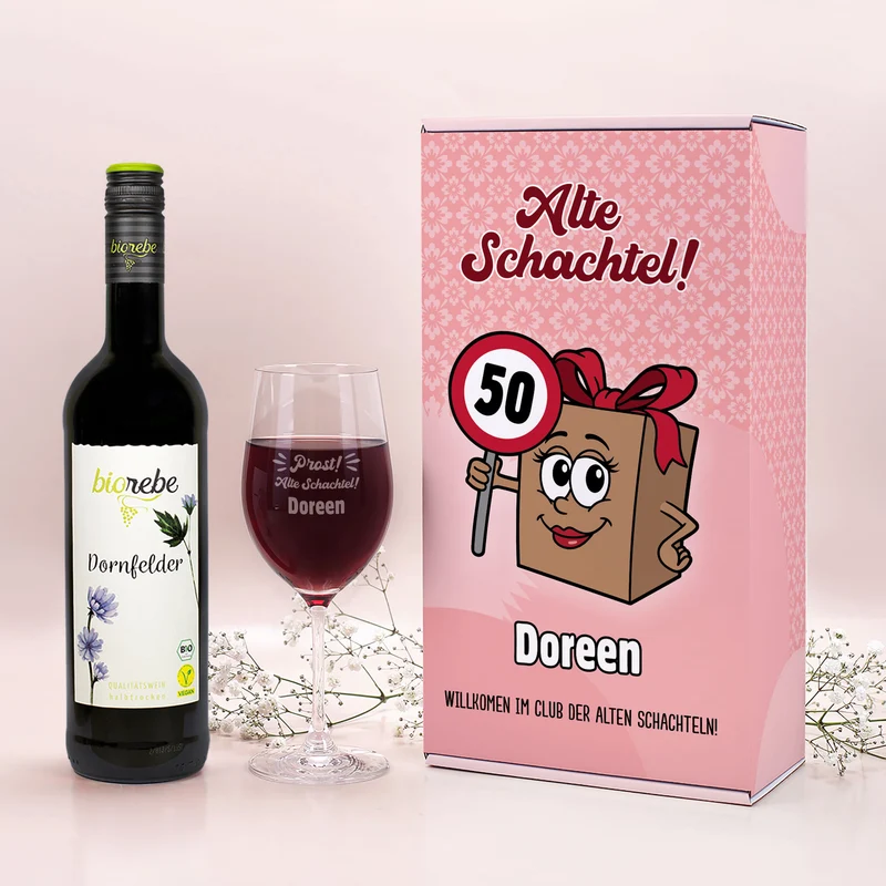 Bio Wein Geschenk Set zum Geburtstag personalisiert für alte Schachteln mit Weinglas & Geschenkbox