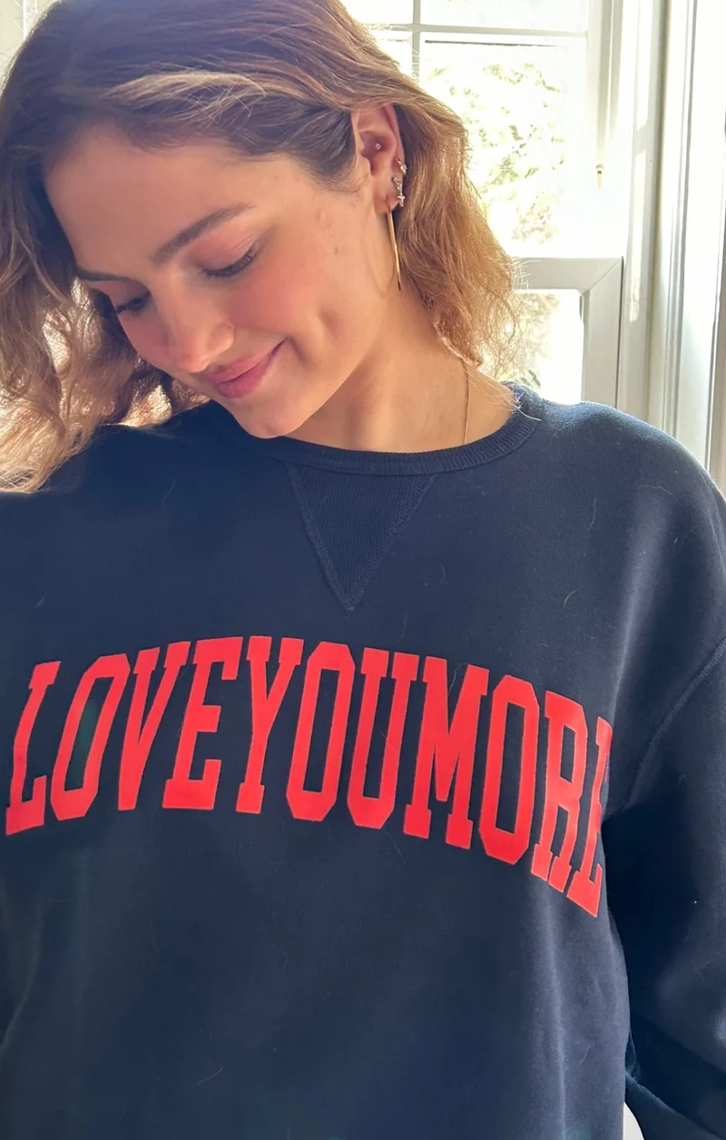 NEW - LOVEYOUMORE SWEATSHIRT