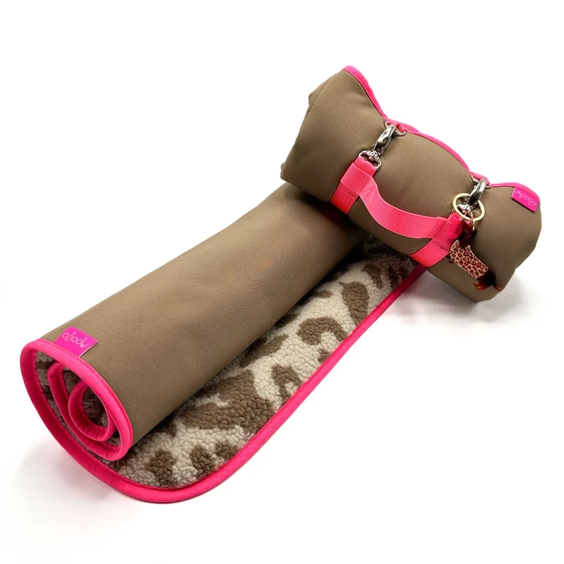 DOG'N'ROLL - LEOPARD CLUB Dogsmopolitan x Mooizo Limited Edition