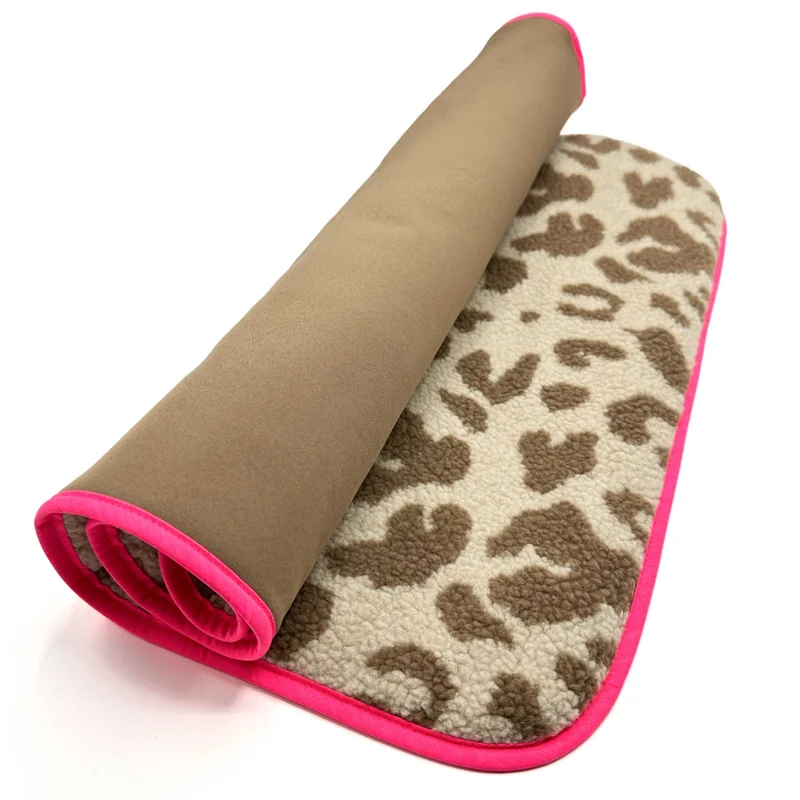 DOG'N'ROLL - LEOPARD CLUB Dogsmopolitan x Mooizo Limited Edition