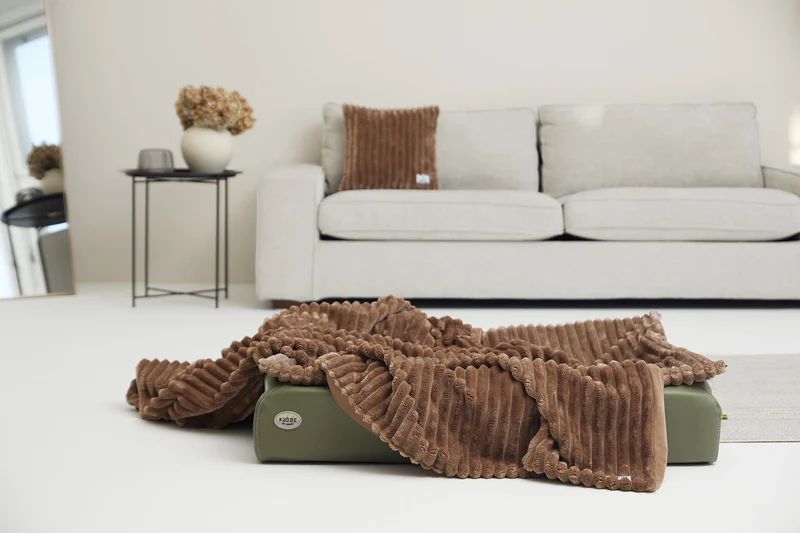SABRO Kuscheldecke VÄRME Breitcord