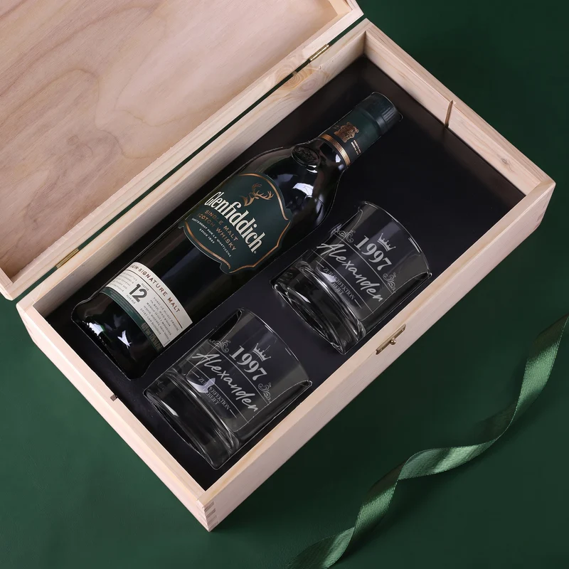 Glenfiddich Whisky Geschenkset personalisiert mit 2 Gläsern & Holzkiste | Geschenk zum Geburtstag