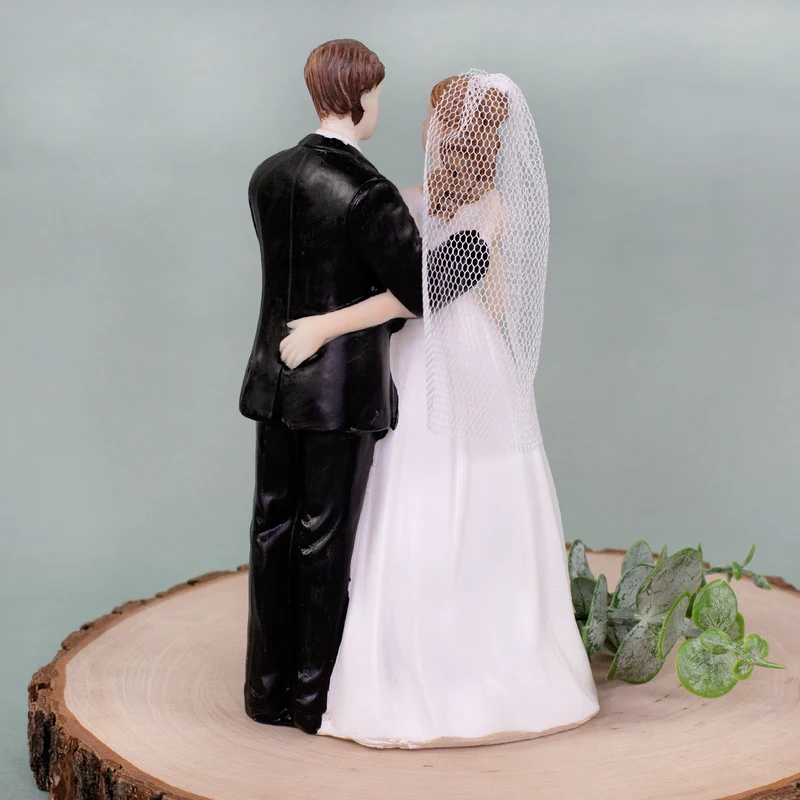Brautpaar in Umarmung | Hochzeit Figur 16 cm
