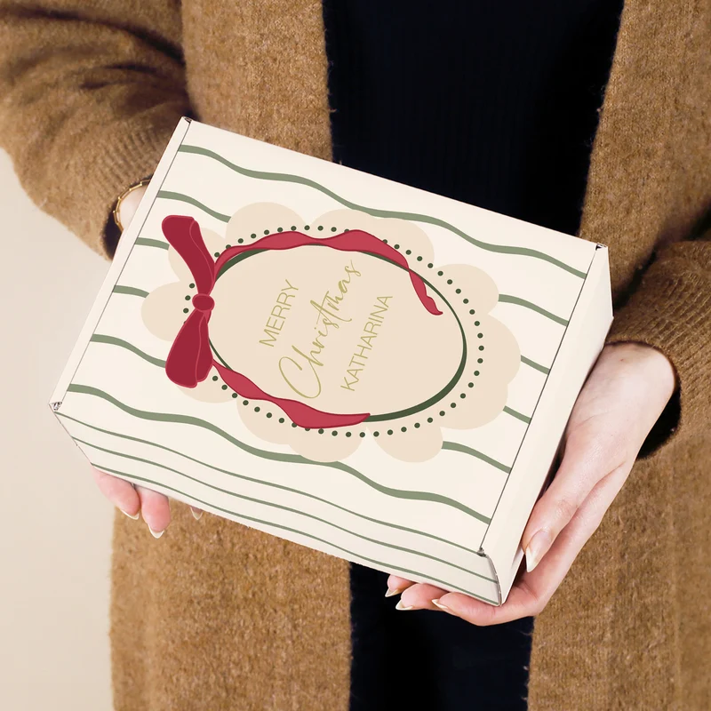Personalisiertes Geschenkset zu Weihnachten mit Glastasse, Tee, Stollen & Geschenkbox