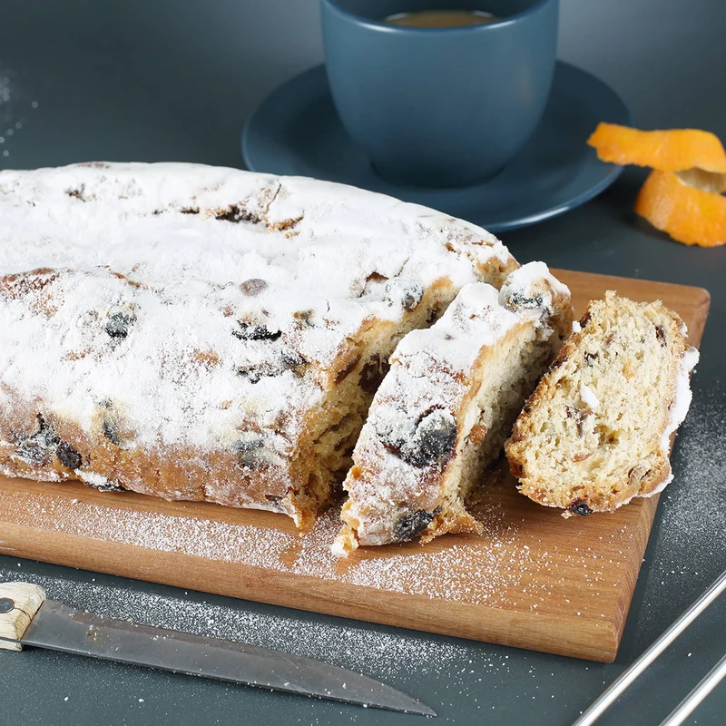 Rosinenstollen nach Thüringer Rezeptur mit personalisierter Geschenkverpackung