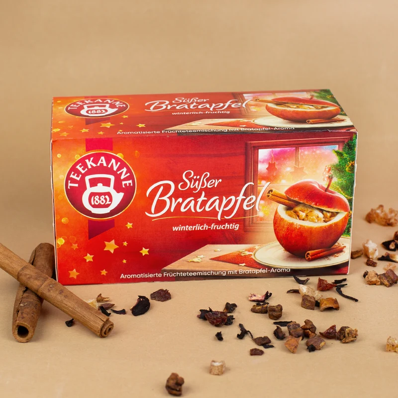 Weihnachtlicher Geschenkkorb mit Rentier-Verpackung, Tee und Glühwein