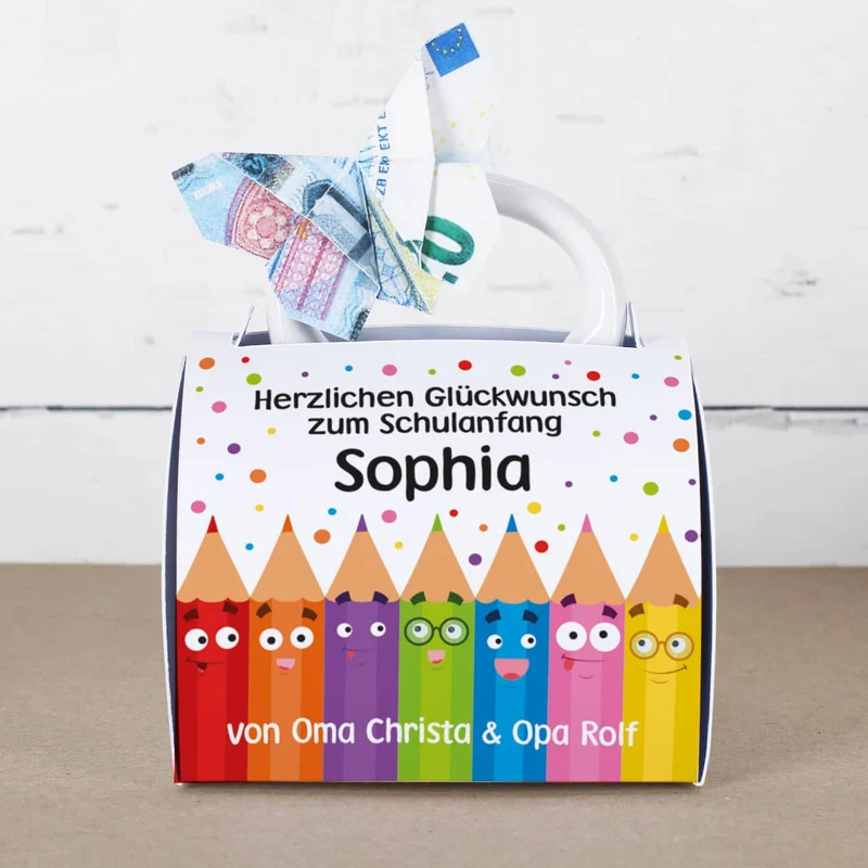Endlich Schulkind Tasse mit Name in persönlicher Tassentasche