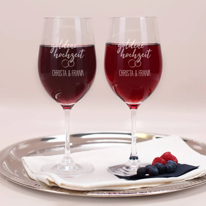 Goldene Hochzeit - Graviertes Geschenkset mit Weinflasche, Weingläsern und Weinbutler