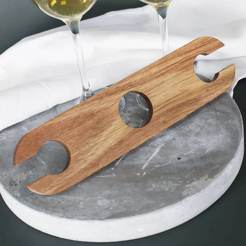 Wein-Geschenkset zur goldenen Hochzeit mit Wunschtext und Namen des Paares