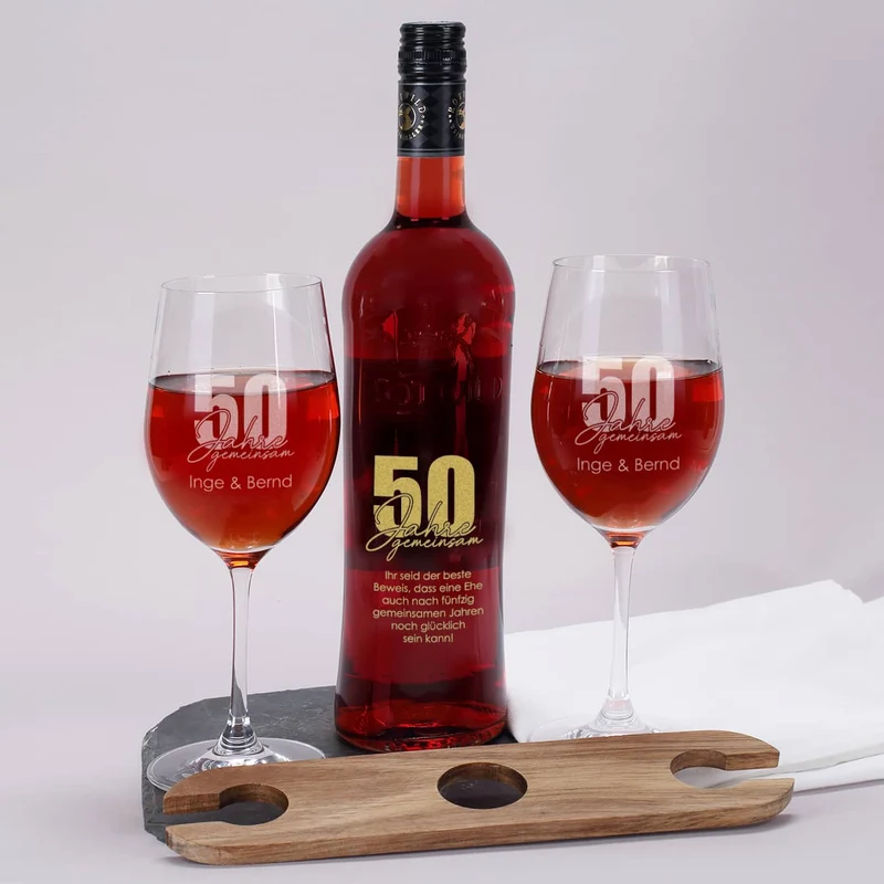 50 Jahre gemeinsam - Geschenkset zur goldenen Hochzeit mit Wein nach Wahl, Wunschnamen und Text