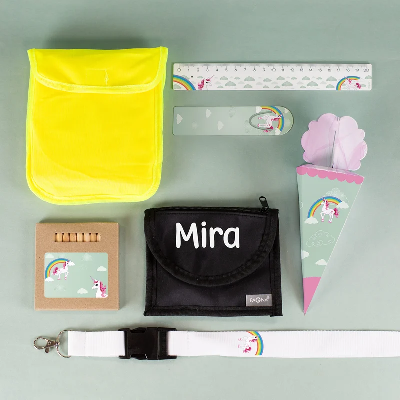 Personalisierbares Einhorn Geschenkset zur Einschulung für Mädchen | 8 Teile